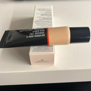 New Smashbox Studio Skin Full Coverage  1.0 Fair w/ Cool Peach Undertones